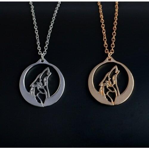 1pcs Howling Wolf necklace pendant wolf howls moon night wolf pendants gift Chain Necklace For Women Man Unisex Pendant