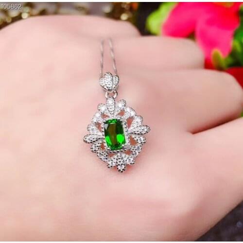 Chic clear green diopside gemstone pendant for necklace with silver