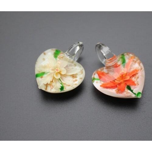 30mm*39mm Hear Shape Lampwork Glass Flower Necklace Pendant Orange and Beige For women