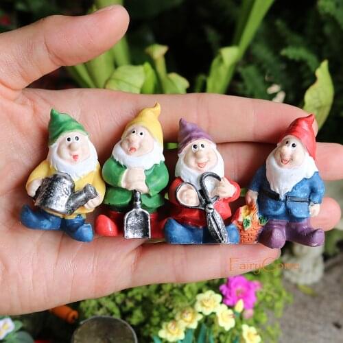 FairyCome A Set of 7pcs Fairy Garden Tiny Gnomes Mini Fairy Elves Pixie Miniature Garden Resin Figurine Figure Statue Ornaments