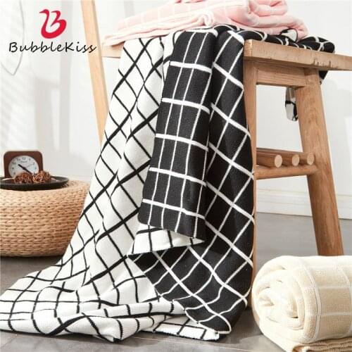 Bubble Kiss Blanket Black White Geometric Throw Blankets On The Bed Sofa Plaid Home TV Nap Blanket Travel Portable Cover Blanket