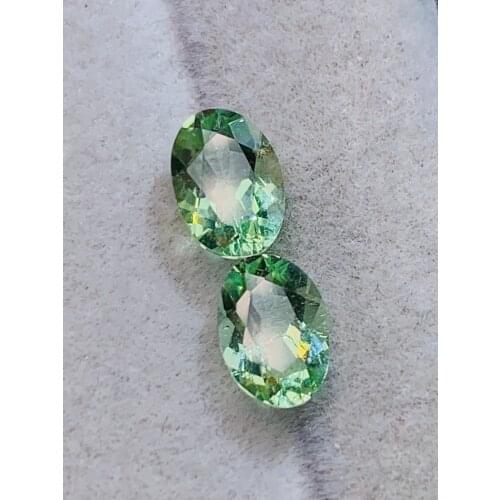 1Pcs/Lot Natural Tourmaline Stud Earrings Pairing Naked Gemstone Green Red Top Cut 1.58 Carats Women Jewelry DIY Valet Inlay