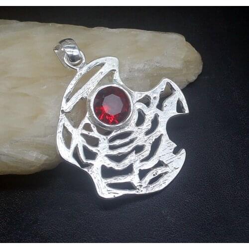 Gemstonefactory Jewelry Big Promotion 925 Silver Rare Stylish Round Red Garnet Women Ladies Gifts Necklace Pendant 1162