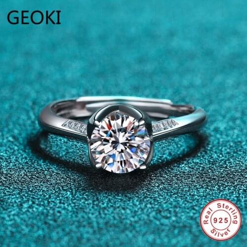 Geoki Passed Diamond Test Perfect Cut 1 CT Good Moissanite Solitaire Ring 925 Sterling Silver Engagement Rings Trendy Jewelry