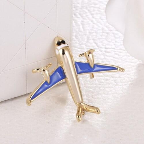 Fashion Exquisite Aircraft Airplane Pin Brooch Alloy Badge Pin Gift Enamel Broches Mujer Gold Scarf Coat Hat Decoration Gift X53