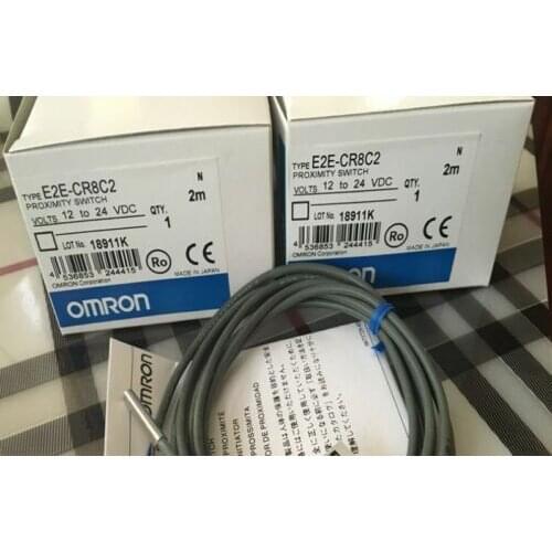 Omron E2E-CR8C2 NEW IN BOX #exp