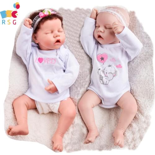 RSG 17 Inches 43cm Reborn Baby Doll Lifelike Newborn Sleeping Eye-Closed Soft Silicone Vinyl Doll Gift Toy for Children