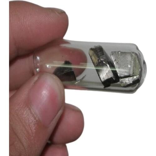 5g Rare Earth Metal Europium Specimen, Purity 99.95%, Glass Seal, Element Hobby Collection