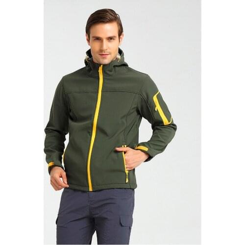 Softshell Outdoor Quick Dry Fishing Camping Coat Hoodied Warm Man And Lady Waterproof Windproof Sport Polyester Hiking Jacket