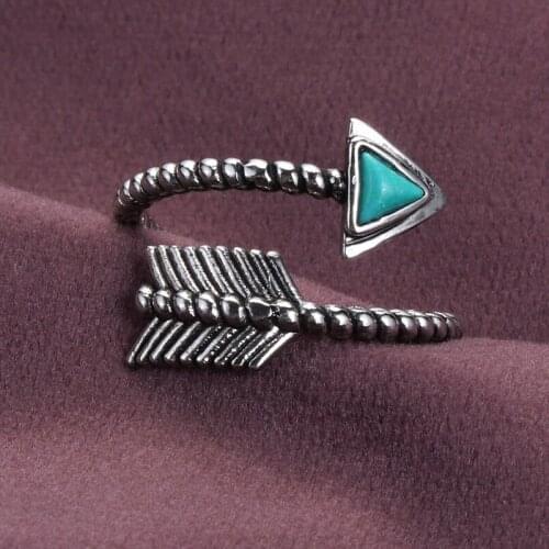 Adjustable Knitting Loop Crochet Feather Arrow Shape Loop Knitting Tools Finger Wear Thimble Ring Household Sewing Accessories