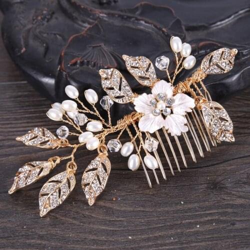 New Vintage Gold Hair Jewelry Pearl Rhinestone Hair Combs Handmade Tiaras Hair Clips Bridal Women Hair Accessories Pageant Party