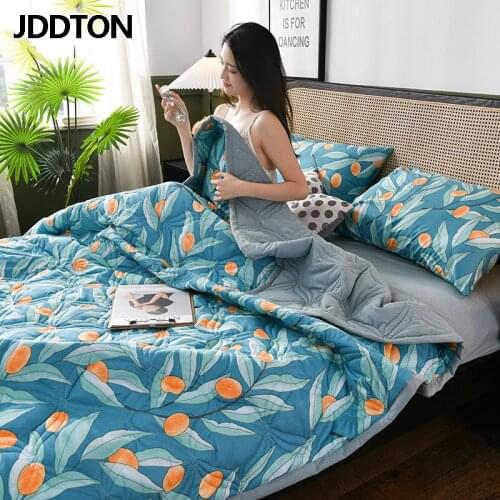 JDDTON Lightweight Summer Cool Quilt Air Condition Thin Blanket Washed Cotton Simple Modern Kids Adult Comfortable BE172