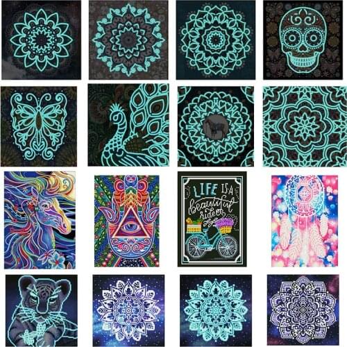 40 Style DIY Nights Luminous Diamond Painting Special Shaped Diamond Embroidery Cross Stitch Mandala Picture Of Rhinestone Decor