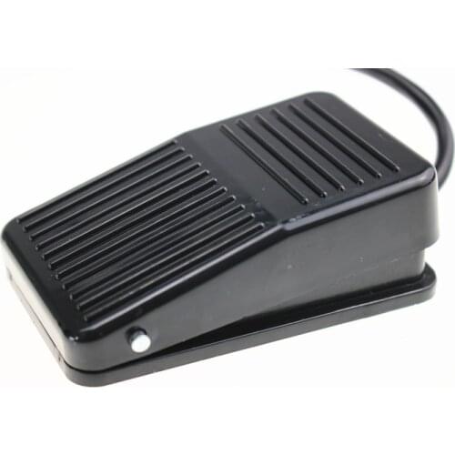 Foot switch Foot shoe switch Since the reset pedal switch controller molded case AC 220V 10A 1 NO 1 NC