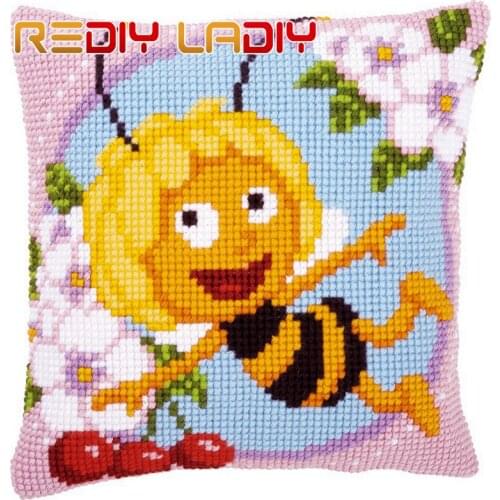Cross Stitch Cushion Cover Cartoon Bees Pillow Chunky Cross-Stitch Cushion 100% Acrylic Yarn Pillow Case Home Decor Needlework