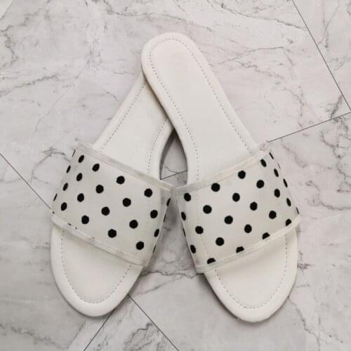 Womens Slides Outdoor Wear Beach Shoes Woman Summer Breathable Mesh Retro Dot Ladies Slippers Flat with Female Flip Flops