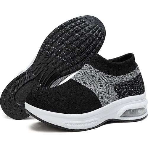 2021 New Womens Sports Shoes Fashion Air Sole Tennis Shoes Breathable Running Sneakers Comfortable Casual Shoes Size 35-42