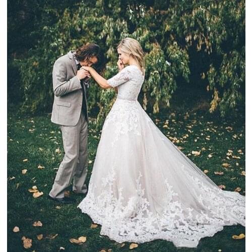 Vintage Beaded Lace A Line Wedding Dressses With Illusion Half Sleeves Appliques Sweep Train Tulle Plus Size Bridal Gowns