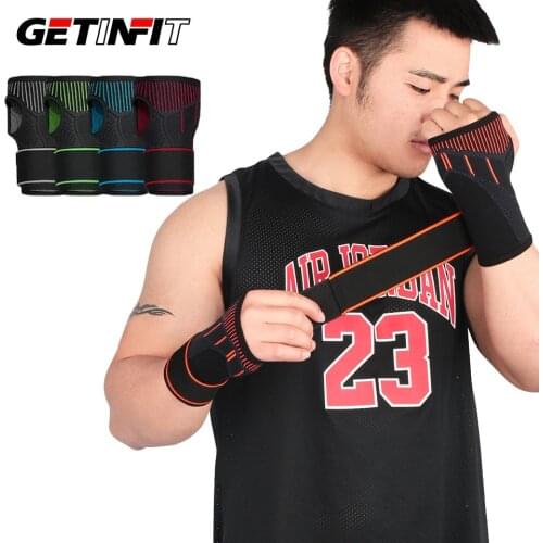 1Pcs Sports Wristbands Compression Wrist Sleeve Bandage Basketball Tennis Fitness Weightlifting Men And Women