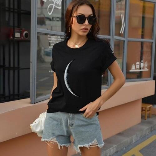 Woman Tshirts Summer Top Fashion Lunar Eclipse Moon Pattern Printing Short Sleeved Casual O Neck Cotton New Graphic Tee Harajuk