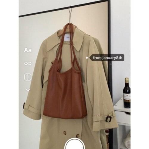 Bag female 2021 autumn and winter new trendy baguette bag ins wind casual wild simple large-capacity one-shoulder armpit bag