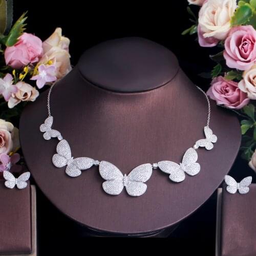 ThreeGraces Shiny Cubic Zirconia Fashion Charm Butterfly Choker Necklace and Earrings Wedding Party Jewelry Set for Women T0619