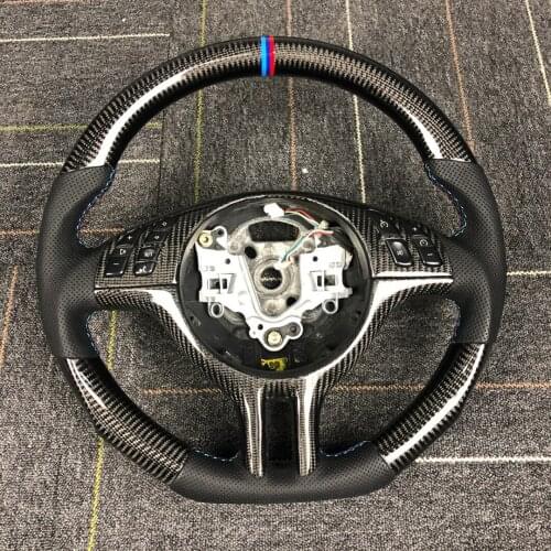 For BMW E46 2000 2001 2002 2003 2004 2005 2006 Customized Carbon Fiber Perforated Leather Steering Wheel