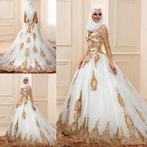 Luxury indian wedding dress High Neck 3/4 Sleeves Gold Appliques Arabic Custom Made Elegant Bridal Gown Muslim Wedding Dresses