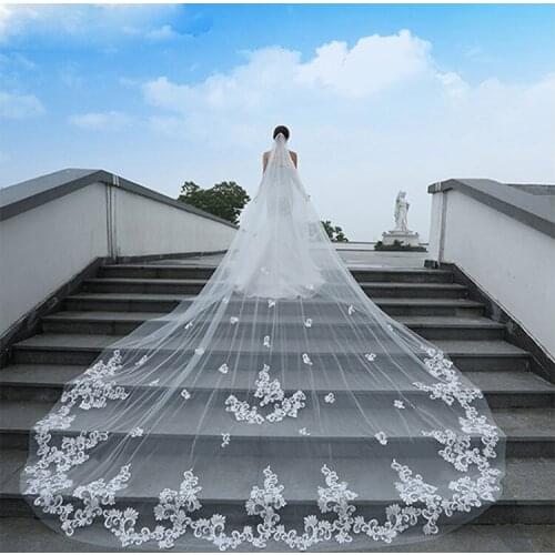 New Accessories Romantic 4 M Wedding Veil Cathedral One Layer Lace Appliqued Long Bridal Veils With Comb Woman Marry Gifts