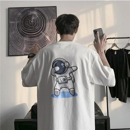 Summer new cartoon print short-sleeved T-shirt male ins trend loose five-point sleeve student all-match t-shirt