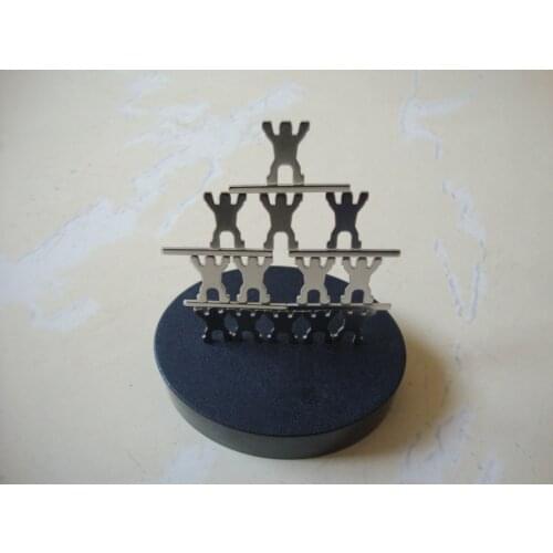 Hercules Magnetic Sculpture Free Swing Magnet Toys Diy Home Decoration
