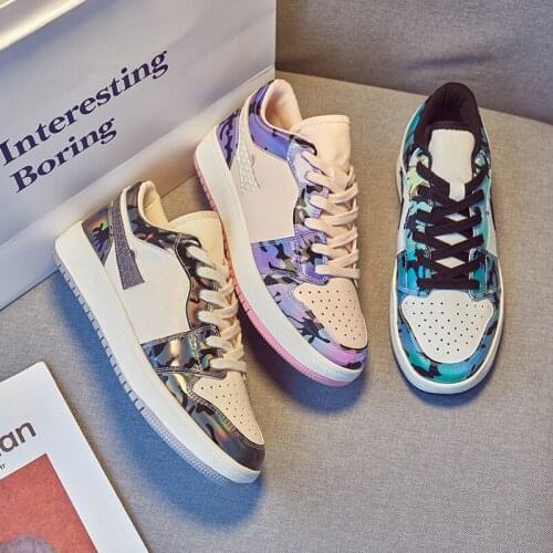 Ins Middle Toe Mixed Color Famous Designer Comfort Sneakers Fashion Air Mesh Breathable Sport Scrawl Shoes