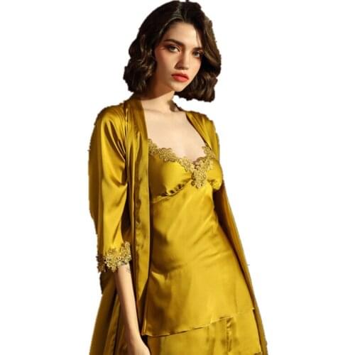 New Ladies Pajamas Four-piece Sexy Floral Border Three-quarter Sleeves Nightgown with Chest Pad Sling Home Service