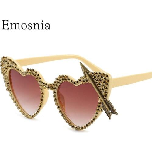EMOSNIA Luxury Heart Sunglasses Women Fashion Vintage Rhinestone Decoration Cat Eye Sunglasses Men Oculos Gift T-Show Glasses