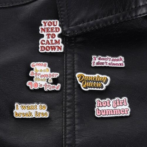 Simple "hot Gril Bummer" Pink Letter Girl Brooch Fashion All-match Personality Alloy Enamel Badge Pin Lapel Bag Jewelry Gift