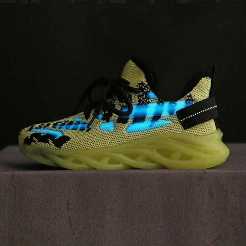 Spring Autumn Kids Shoes 2021 Mesh Casual Children Girls Boys Sneakers Man Women Breathable Sport Shoes Reflect Light At Night