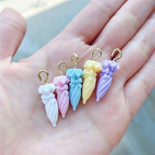 Julie Wang 10PCS Resin Small Artificial Umbrella Charms Random Colors Jewelry Making Accessory Home Decor