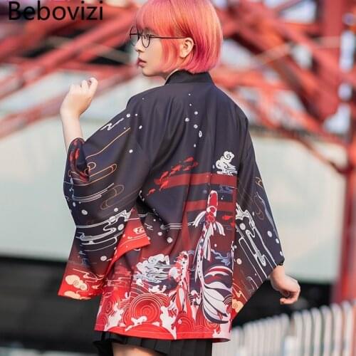 Kimonos 2021 Japanese Woman Kimono Cardigan Cosplay Girl Shirt Blouse for Women Yukata Female Summer Beach Carp Kimono