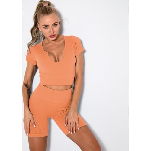 2021 New Ins Seamless Knitted Sexy Sports Short-Sleeved Shorts Yoga Suit Fitness Suit