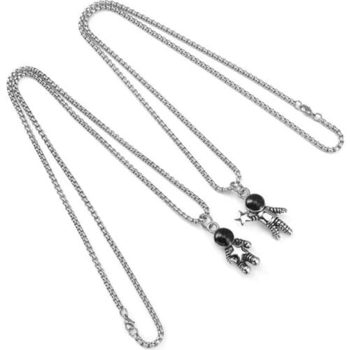 New Cute Astronauts Pendant Couple Necklace Friendship Jewelry Creative Cool Chain Necklaces for Women Men Gift