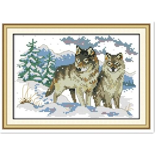 Cross-stitch animal wolf cub suit pattern, handmade DIY snow winter wolf pattern furniture fabric sewing embroidery painting