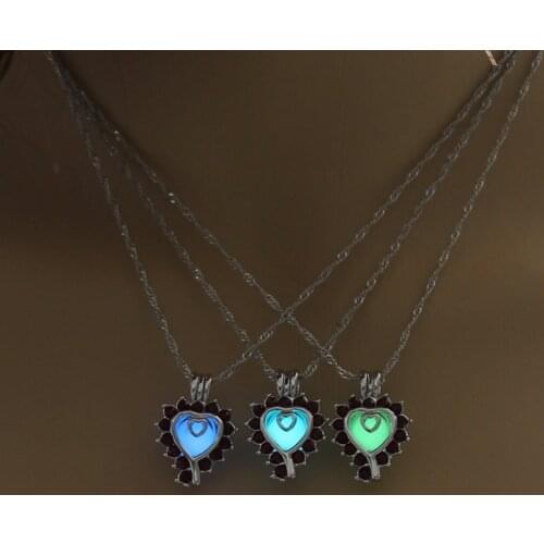 Heart-shaped luminous Pendant Necklace black frame Glow In The Dark give out light Necklace Jewelry Women Gifts Gem