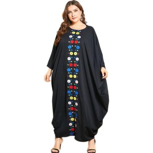 Dubai Middle East Embroidery Abaya Muslim Islamic Long Dress For Women Arab Jilbab Ramadan Oversized Casual Loose Bat Sleeve New