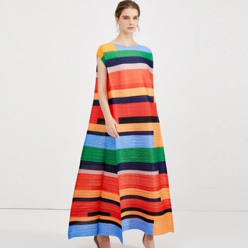 2020 Spring Miyake Fold New Geometric Pattern Contrast Printing Dress Temperament Loose Large Size Long Dresses