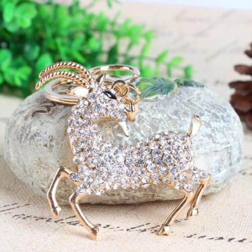 White Running Sheep Zodiac Goat Cute Crystal Rhinestone Charm Pendant Purse Bag Car Key Ring Chain Creative Wedding Party Gift
