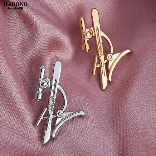 Harong Microscope Scalpel Medical Enamel Brooch Metal Badge Surgeon Surgical Tools Pins Nurse Doctor Fashion Jewelry Clothes Pin