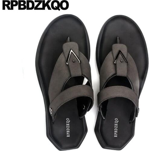 Slippers Men Sandals Leather Summer Slides Water Waterproof Stud Fashion Rivet Metal Breathable Beach Shoes Outdoor Slip On