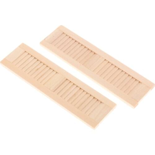 2 Pieces 1/12 Dolls House Furniture Wooden Shutters DIY Window Accessories