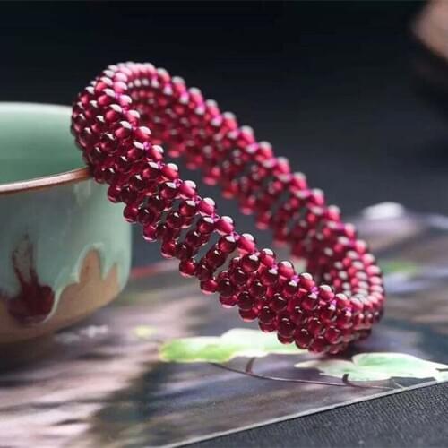 KYSZDL Boutique hand-woven natural garnet crystal bracelet fashion women birthday gift Free shipping