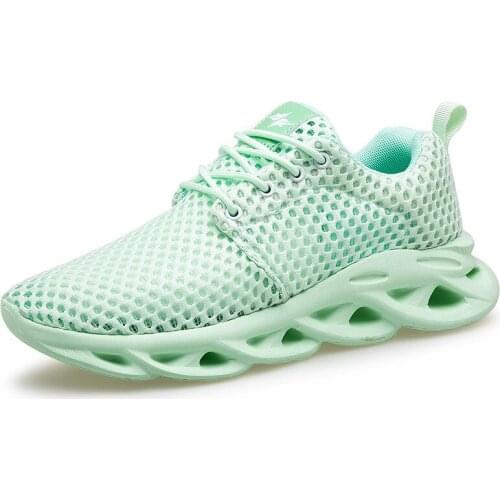 Summer mens shoes hollow mesh breathable foreign trade large size fashion trend casual sports shoes mens outdoor running shoes